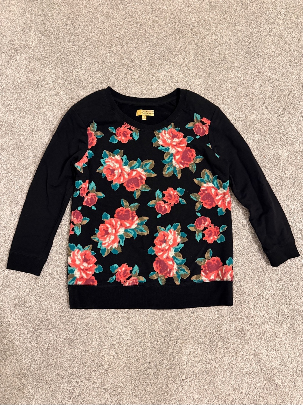 princess vera wang Black Crewneck Sweater with Coral Rose Print